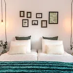 Modern Apartment In The Heart Of Puerto Banus